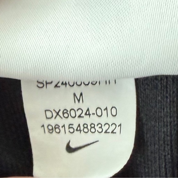 Nike Black Athletic Shorts with Drawstring - Picture 5 of 5